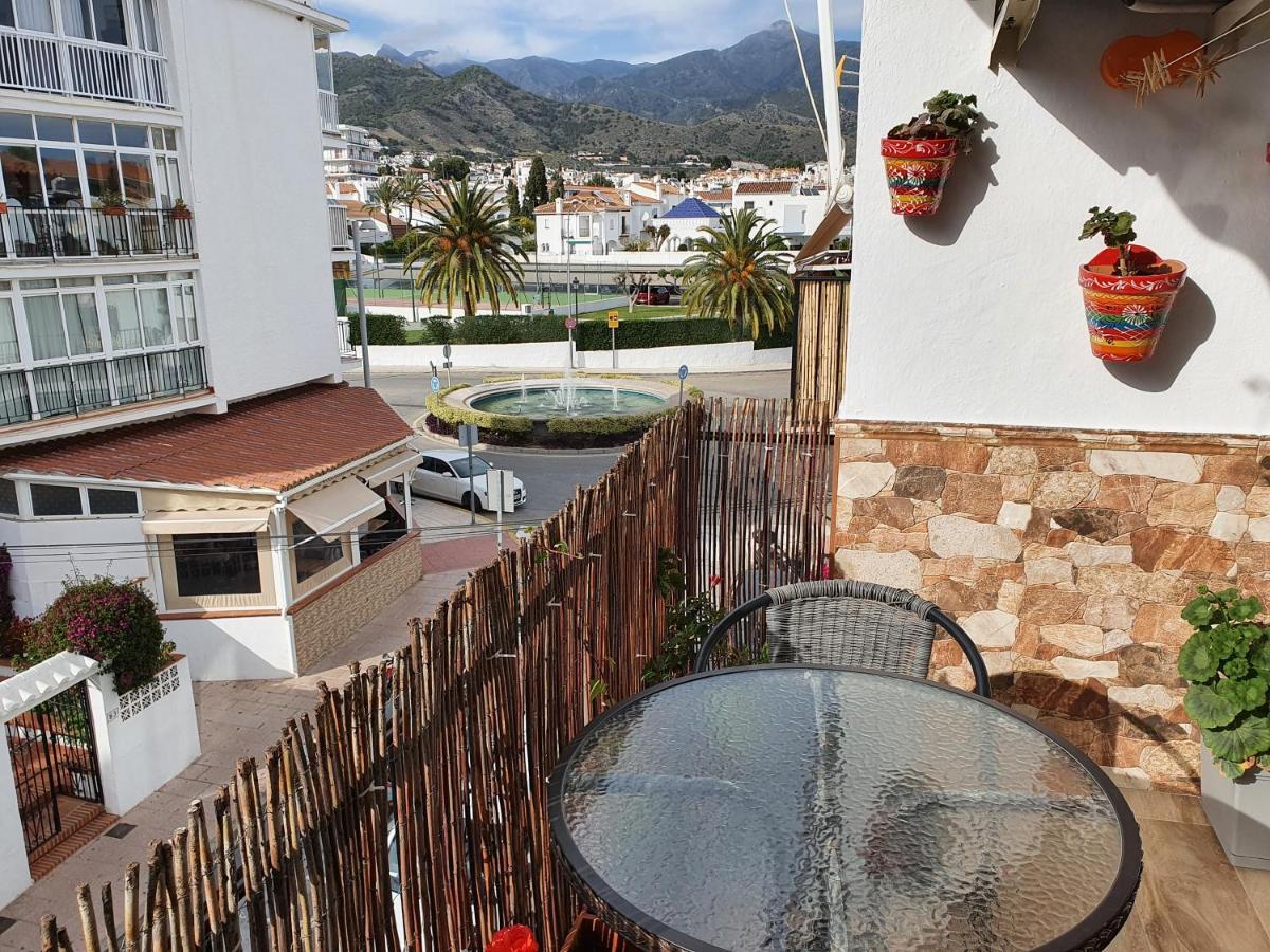 Rico Apartaments Parador Nerja Ngoại thất bức ảnh